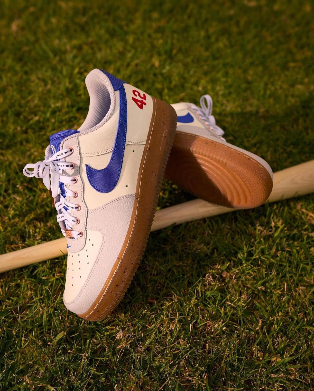 Nike-Airforce-1-Jackie-Robinson-Sneakers.jpeg